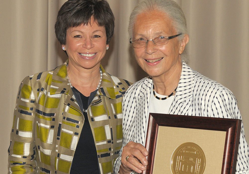 Barbara Taylor Bowman with her daughter Valerie Jarrett