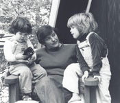 Lorraine Wallach with two children